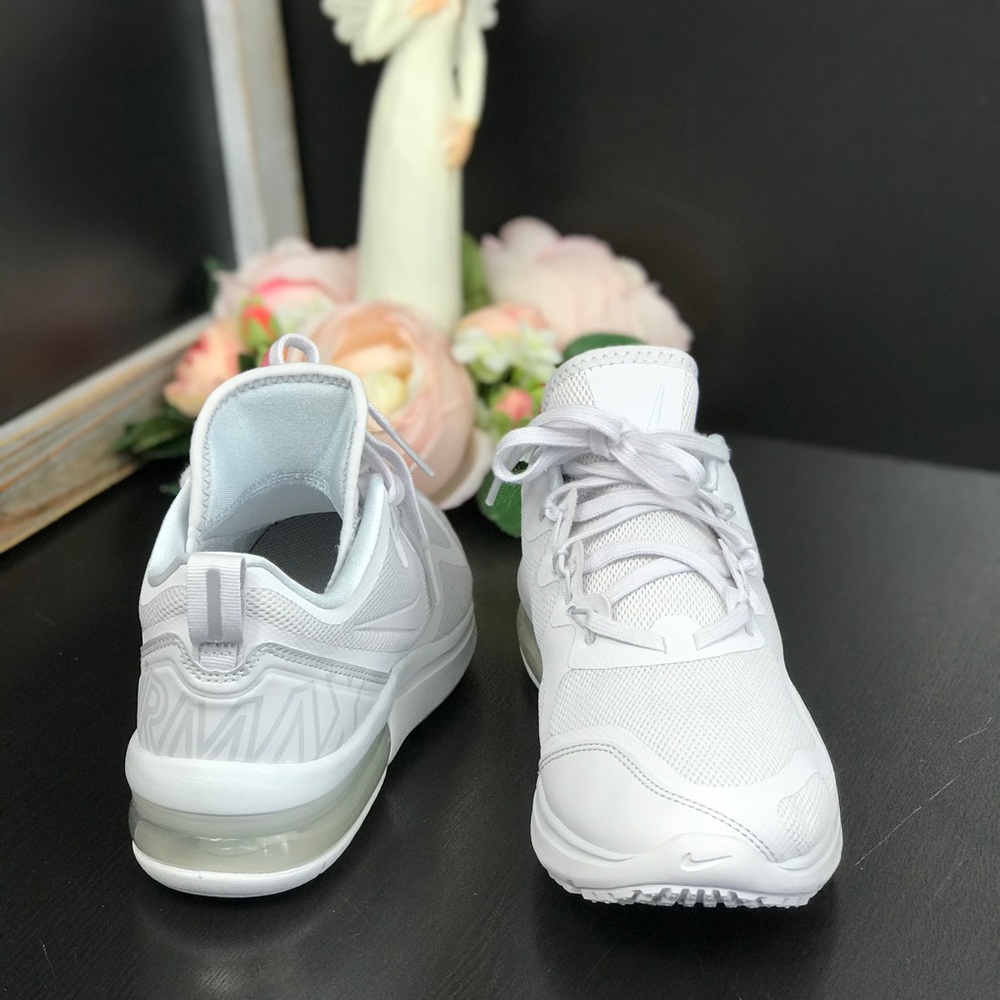 NWT Nike Air Max Fury White/ Pure Platinum WMNS - Picture 4 of 8